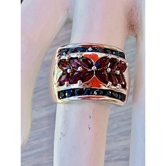 Retro Silver Ladies Ring Garnets +Other Gemstone Size 8 Wide Band Stunning - Picture 4 of 6